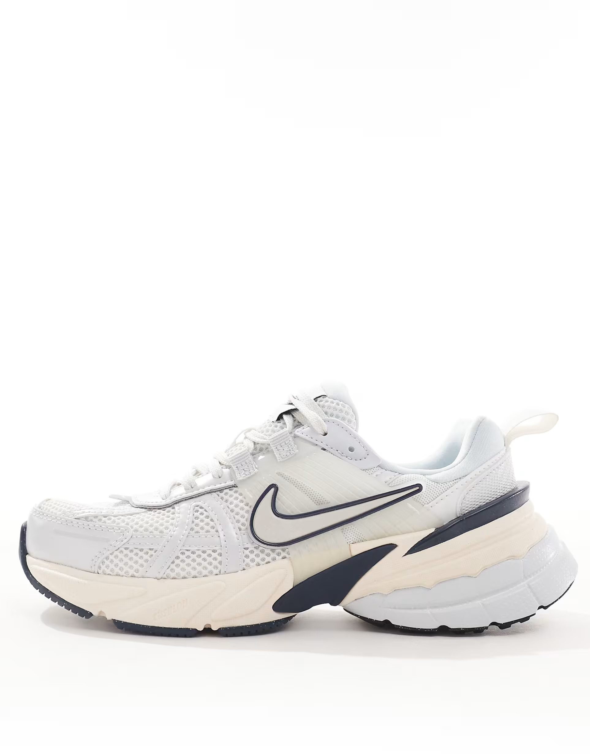 Nike V2K Run sneakers in white and navy | ASOS (Global)