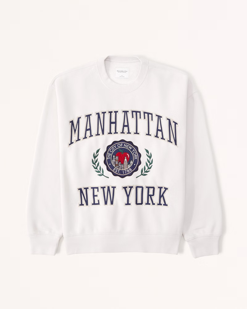 Graphic Crew Sweatshirt | White Abercrombie Sweatshirt | Spring Outfits 2023 | Abercrombie & Fitch (US)