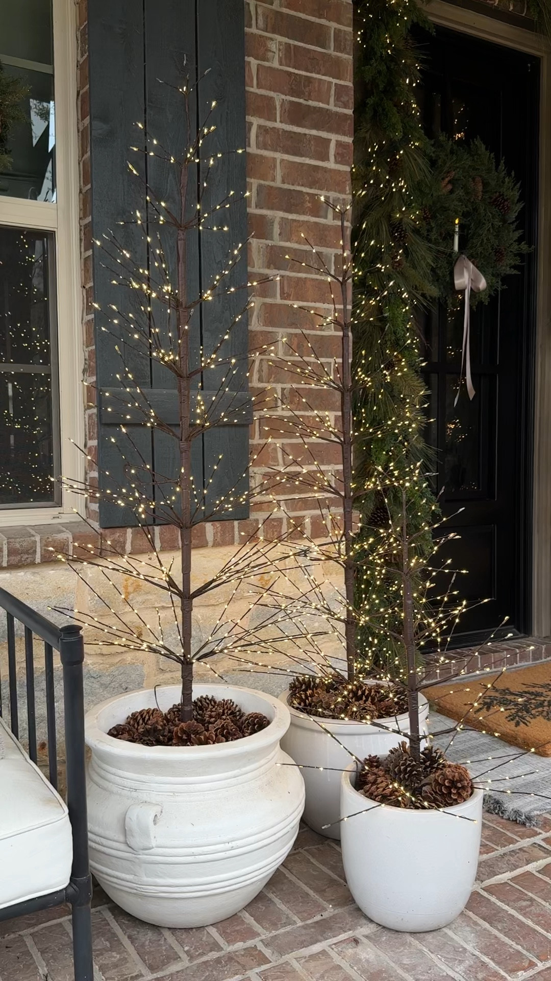 These indoor/outdoor twinkle light trees are seriously marked down for clearance right now!  Grab these for next year now!



#LTKHome #LTKHoliday #LTKSaleAlert