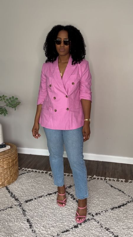 Walmart Find! Pink linen blazer! 

#LTKWorkwear #LTKFindsUnder50 #LTKStyleTip