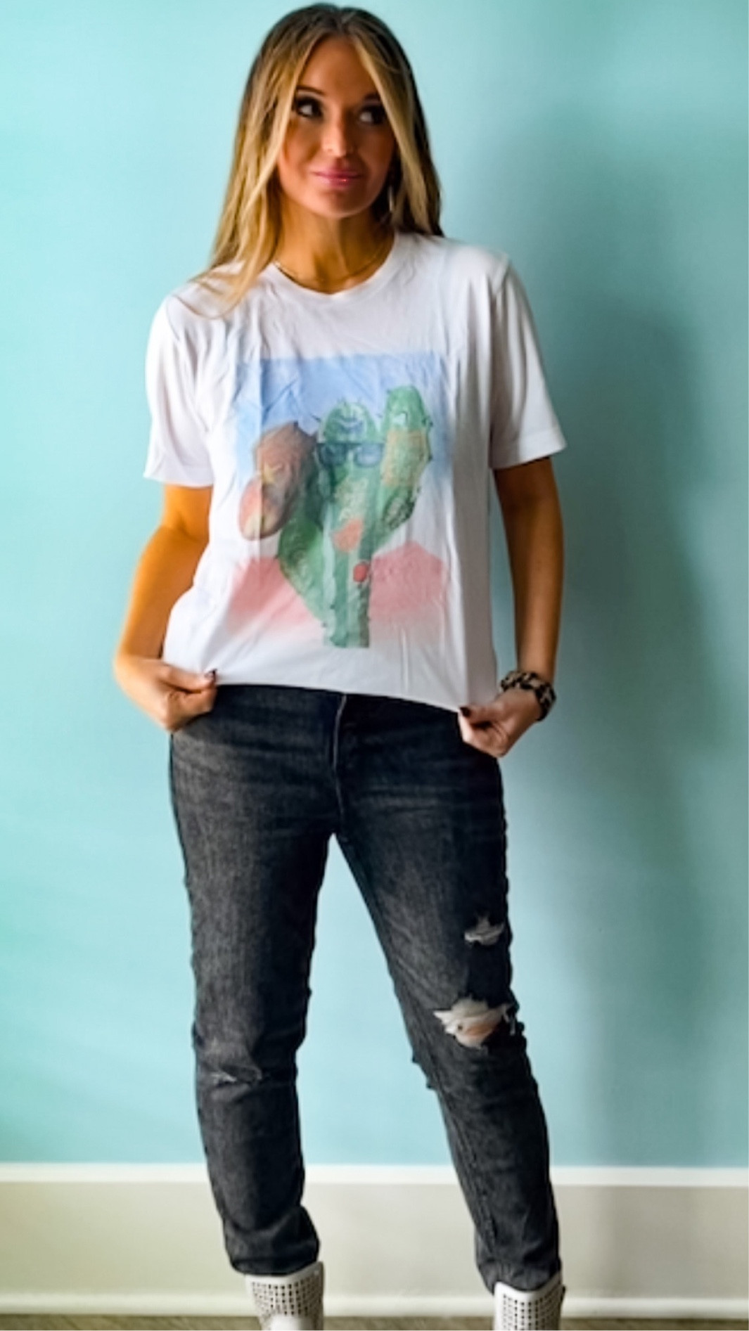 Saying I have an obsession for western tees is an understatement. 🤠 🌵 🐂

#tee #graphictee #westernwear #boho 



#LTKstyletip #LTKunder50 #LTKfit