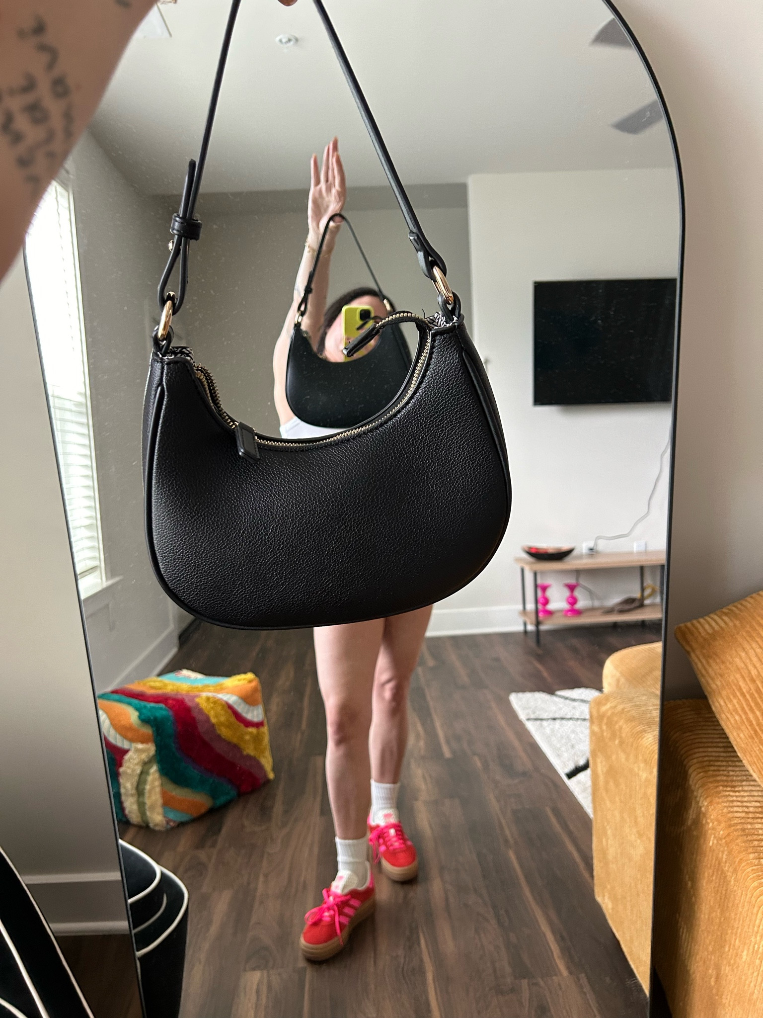 My favorite bag to date thanks Amazon 😝

#LTKfindsunder50 #LTKshoecrush #LTKitbag