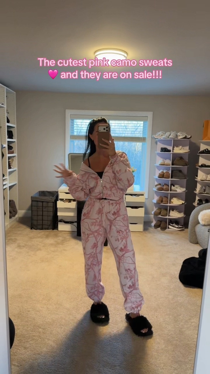 My favorite pink camo sweats are on sale 💕 I will have my outfit 🔗 on my LTK in the “outfit inspo” section. 

My sizing 5’7, 145lbs, 32dd
I’m wearing size smalls 

#LTKValentine #LTKootd #LTKSaleAlert