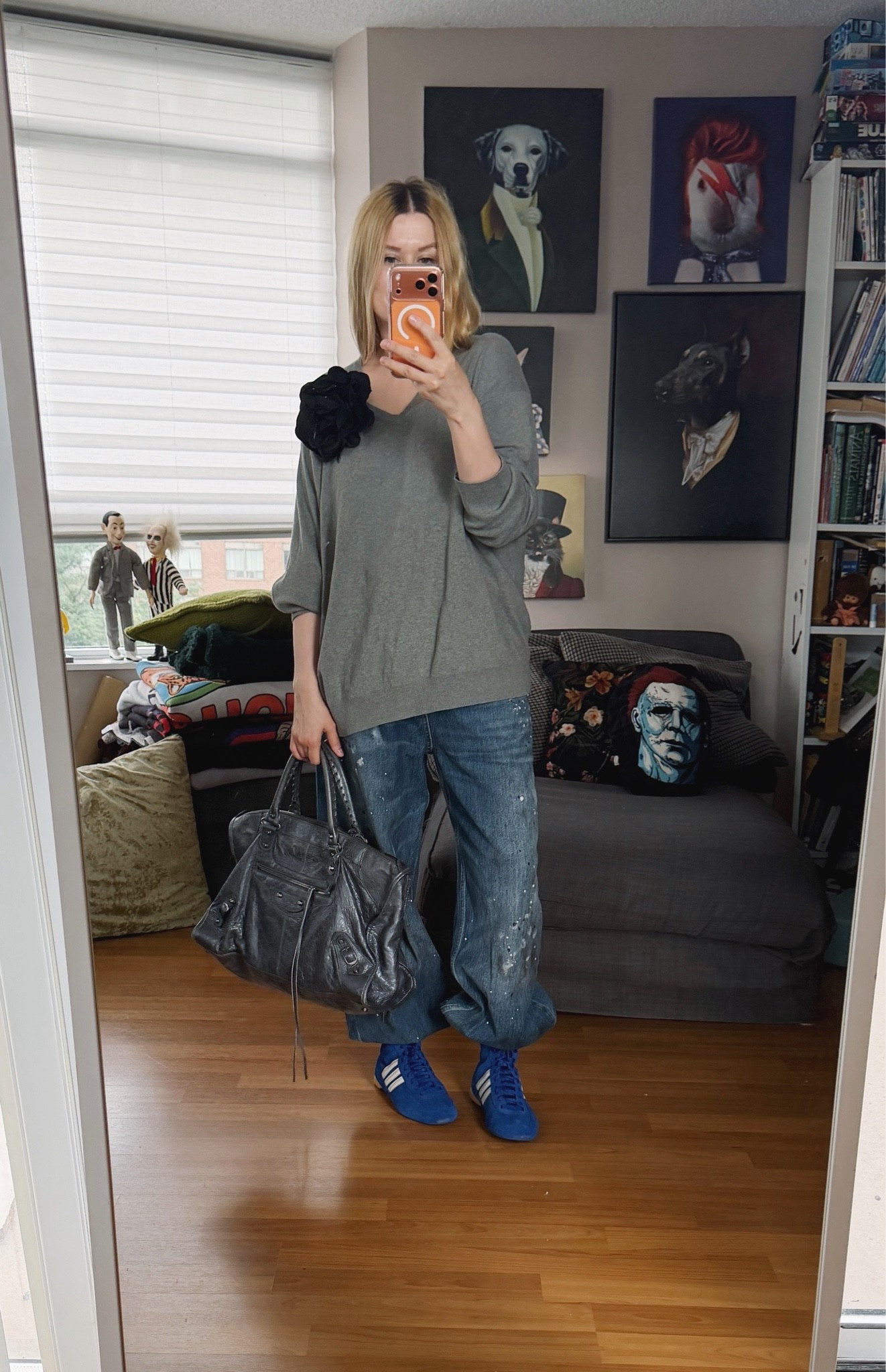 I want to amass a collection of vintage Ralph Lauren cotton sweaters in a million colours.
Sweater, brooch, and bag are vintage/preloved.

#LTKcanada #LTKfall #LTKstyletip