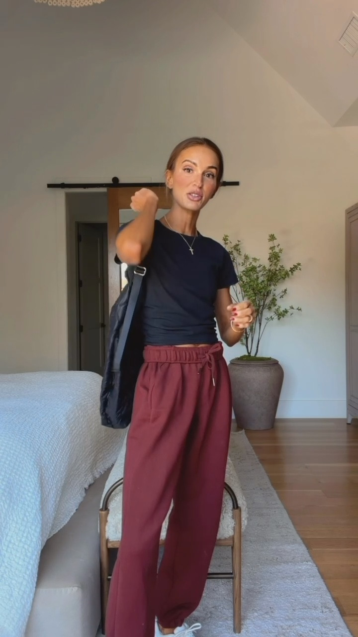 been obsessed with these sweatpants for YEARS! 😍 such amazing quality and a great gift idea! 🎁

#LTKGiftGuide