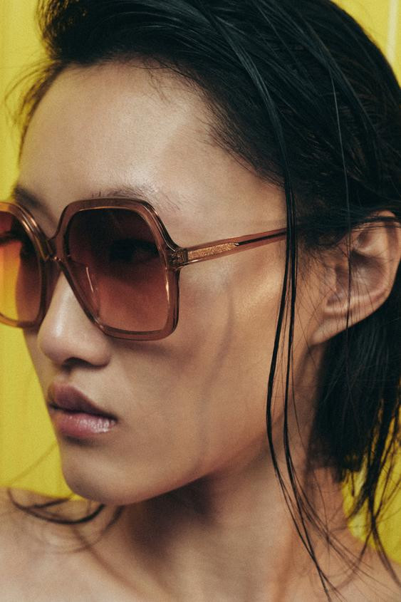 SQUARED SUNGLASSES | Zara US