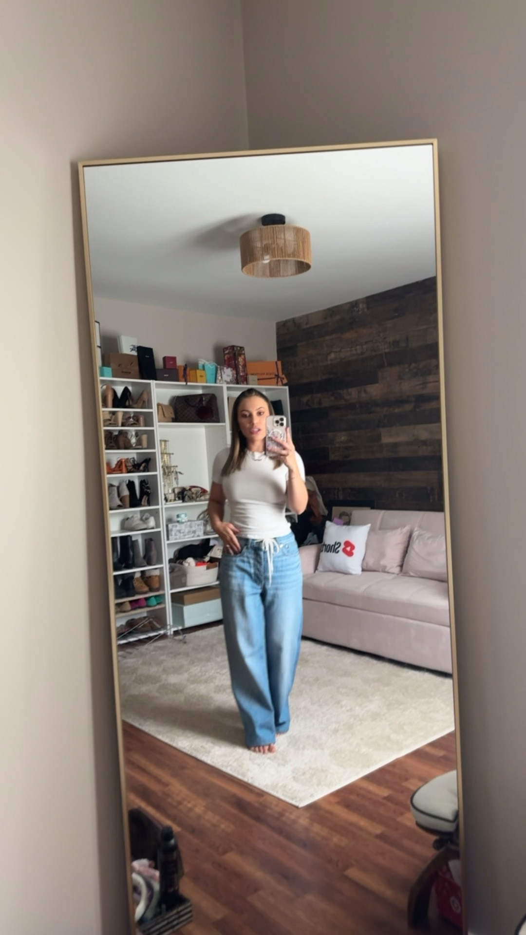 Casual outfit of the day 

Skims tee
Madewell jeans 

#LTKStyleTip