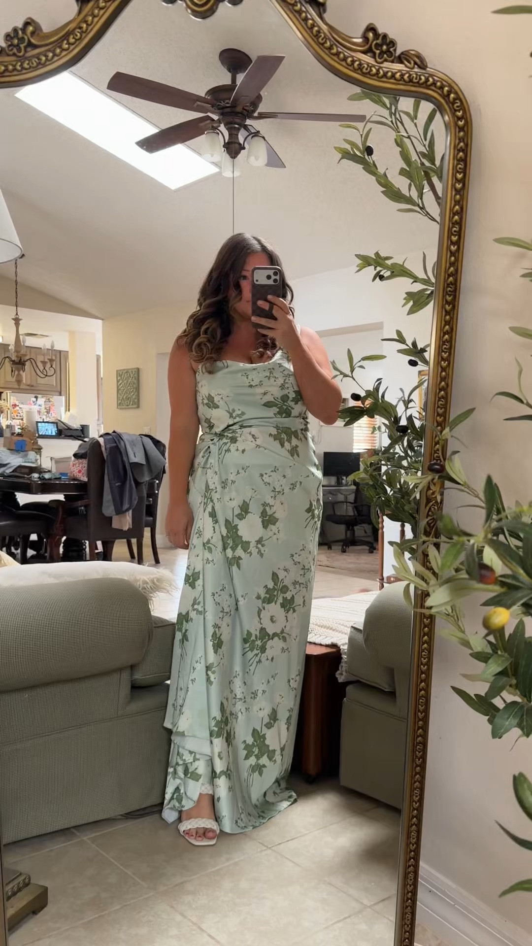 Wedding guest dress ready with a short girl hack 

#LTKootd #LTKPetite #LTKWedding