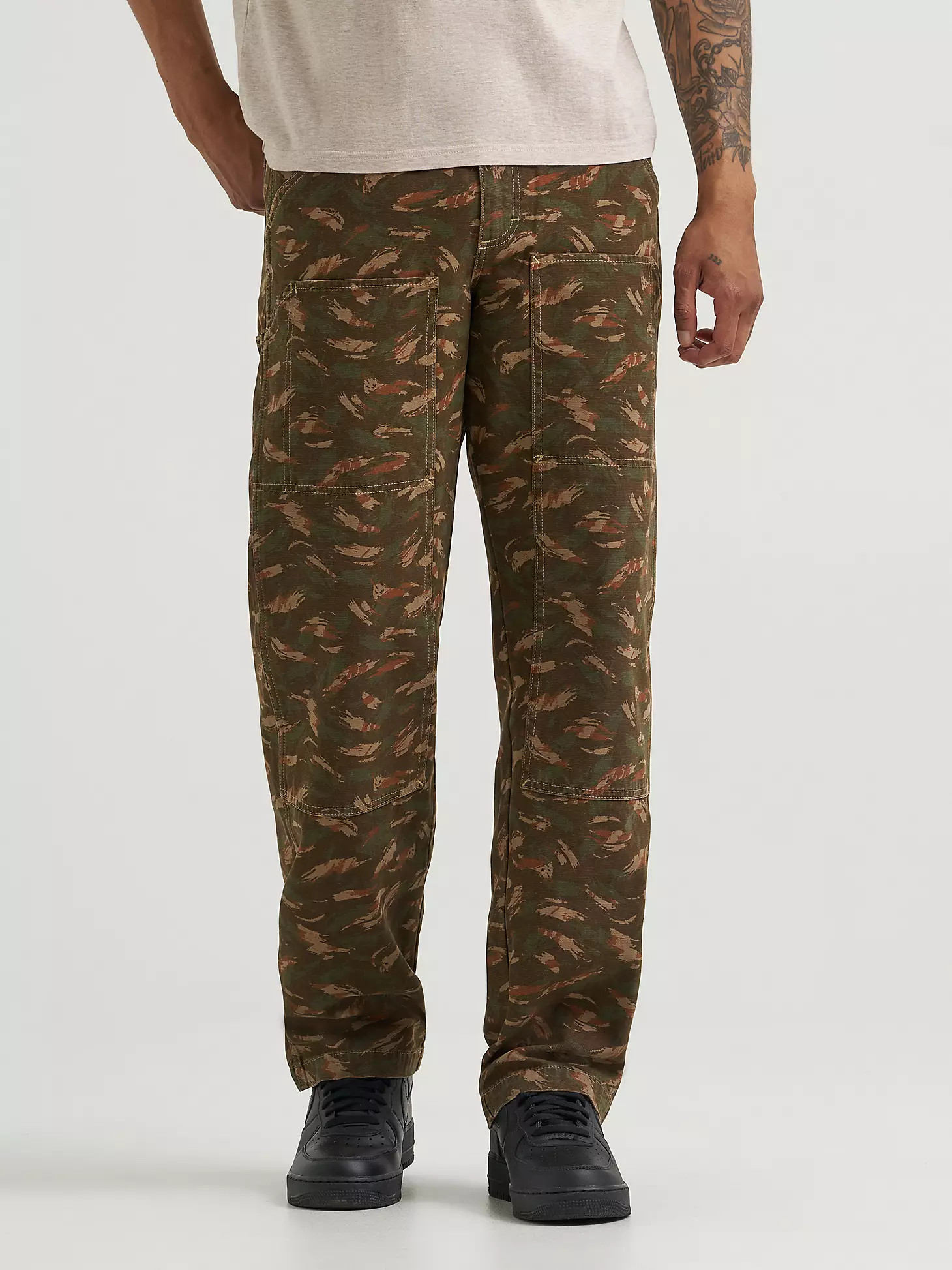 Men's Utility Relaxed Pant | Wrangler