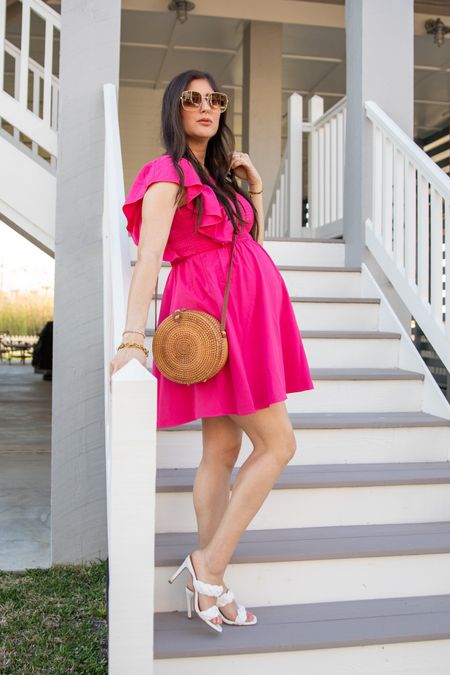 Fun dress for Spring it’s not maternity, but it works well with the bump.

#LTKSeasonal #LTKbump