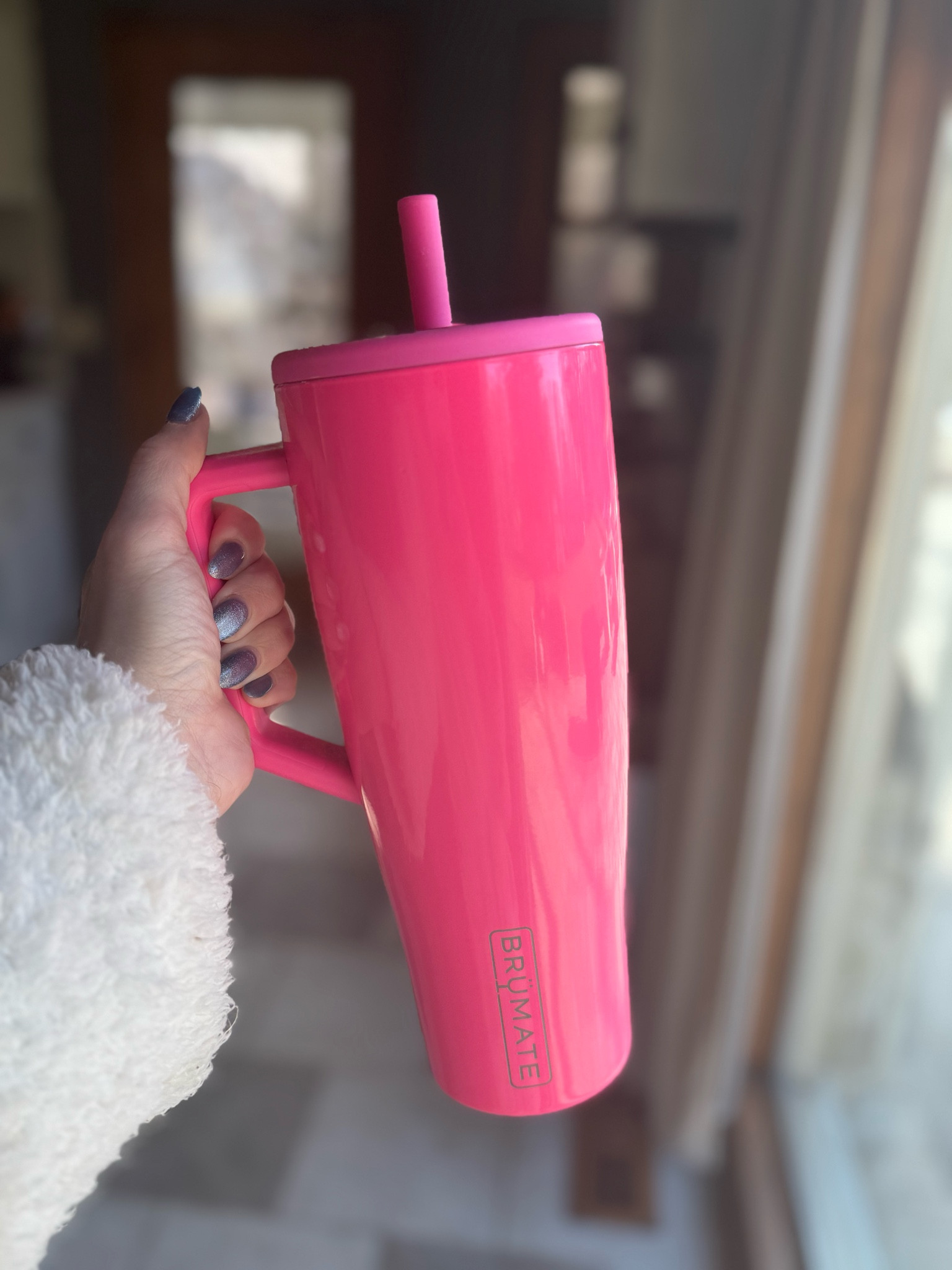 The absolute best, no leak tumbler. 
With a lock on the straw, it can be flipped around and literally NOTHING comes out! 

#LTKHome