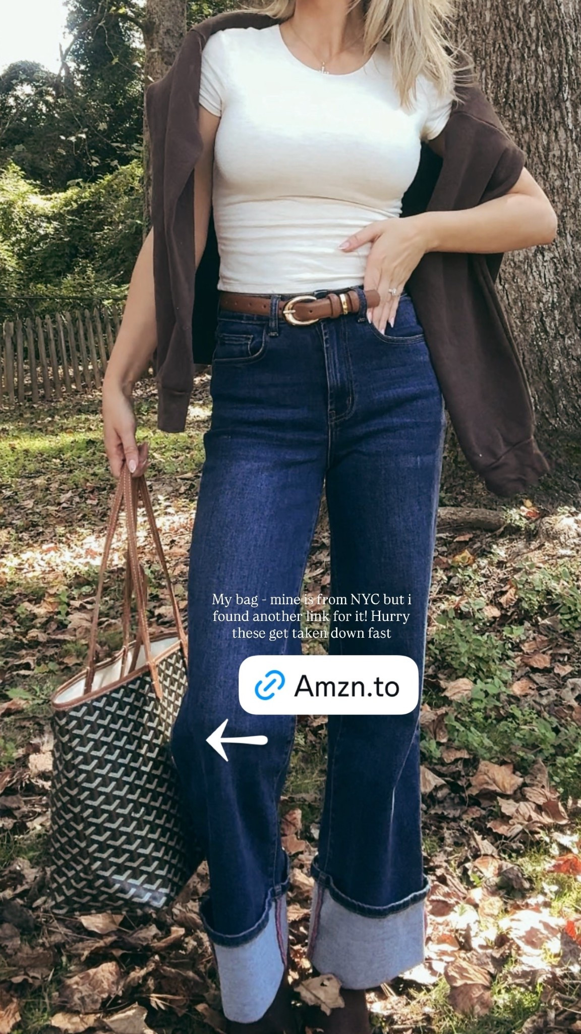 <— My bag - mine is from NYC but i found another link for it! Hurry these get taken down fast