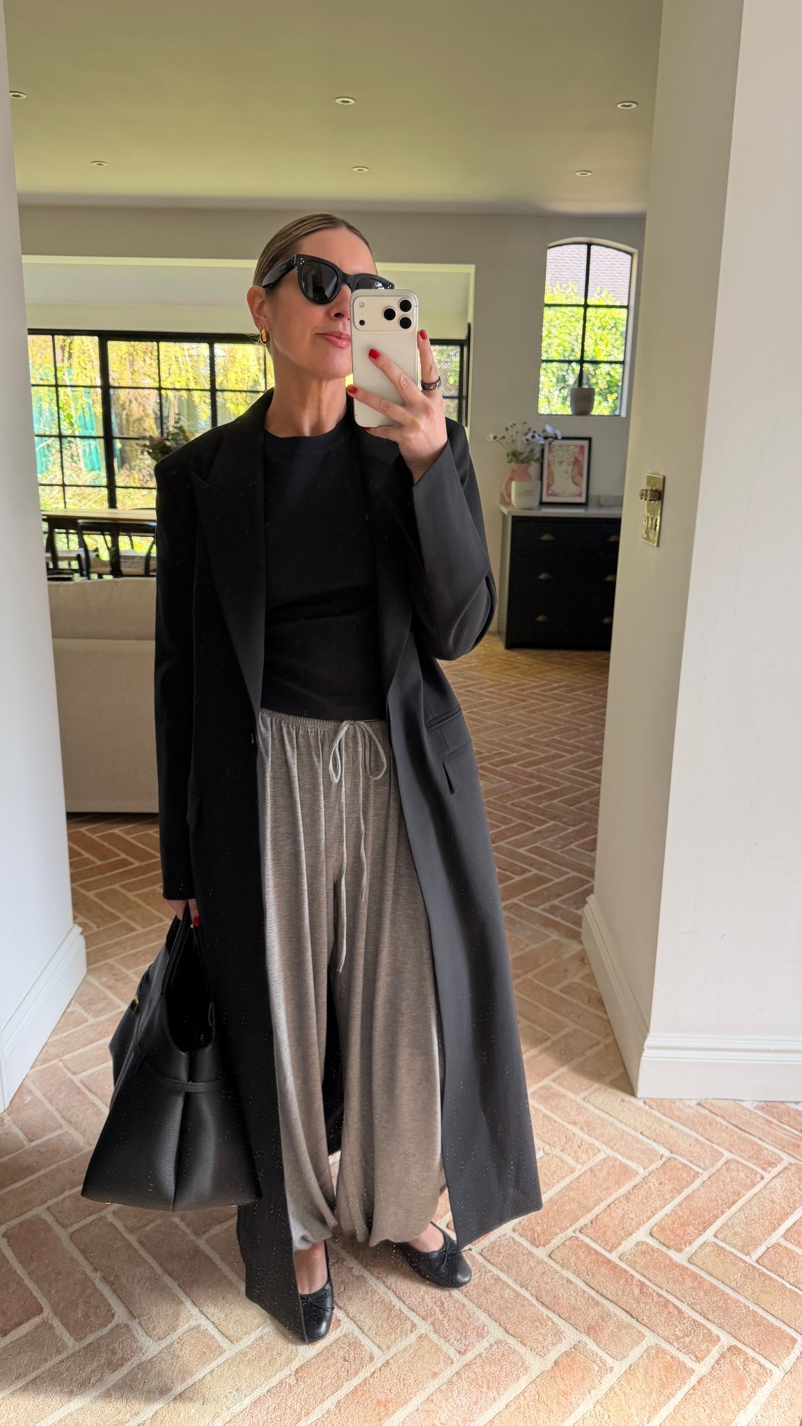 Ballon trousers for a meeting 

#LTKspring #LTKuk #LTKstyletip