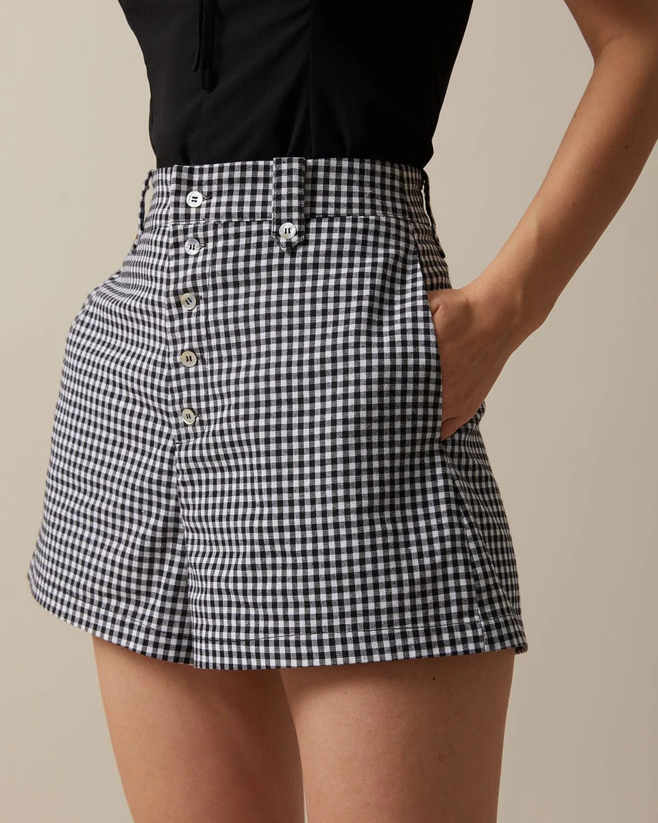 The Black High Waisted Button Up Plaid Shorts | rihoas.com