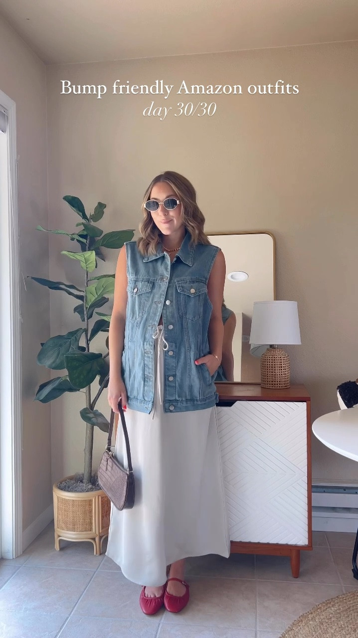 30 days of bump friendly Amazon outfits 🤰🏼 DAY 30

This outfit is a perfect fall transition look! This skirt has been one of my most styled pieces for over a year and I love that it works for pregnancy! Paired with the cutest oversized denim vest and some flats, I’m ready for cooler weather!

Amazon finds | Amazon fashion | bump friendly | Amazon outfit 

#LTKStyleTip #LTKFindsUnder50 #LTKBump