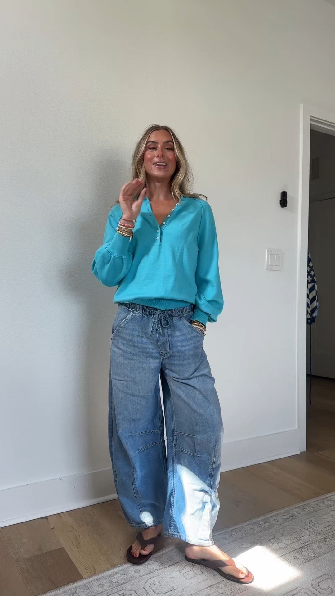 everyone would love these jeans they have a trendy cut with the horseshoe leg but the waist is a tie so it’s elastic and adjustable plus the perfect comfortable fit🤗 5’4/24 in my LTK. 

#gap #gapjeans #horseshoejeans #jeans #comfortablejeans @Gap

#LTKootd #LTKSaleAlert #LTKdayinmylife