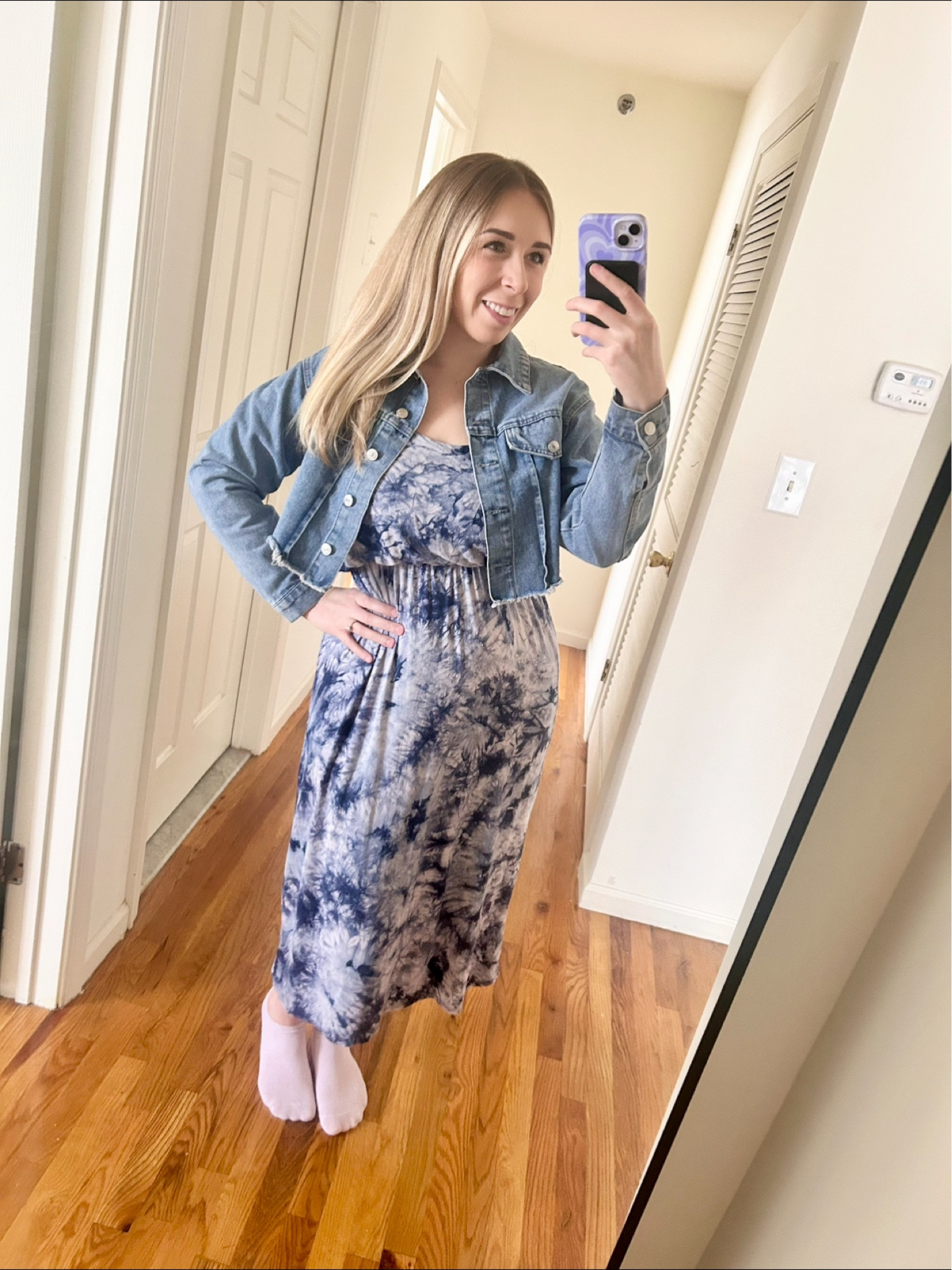 Feeling good in tie-dye and denim! Starting the day with comfy vibes and a pop of confidence. #OOTD #CasualStyle #MirrorSelfie #DenimDays

#LTKU #LTKMidsize #LTKSeasonal