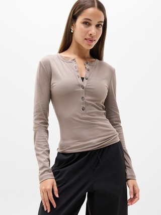 Signature Rib Long Sleeve Henley Top | Athleta