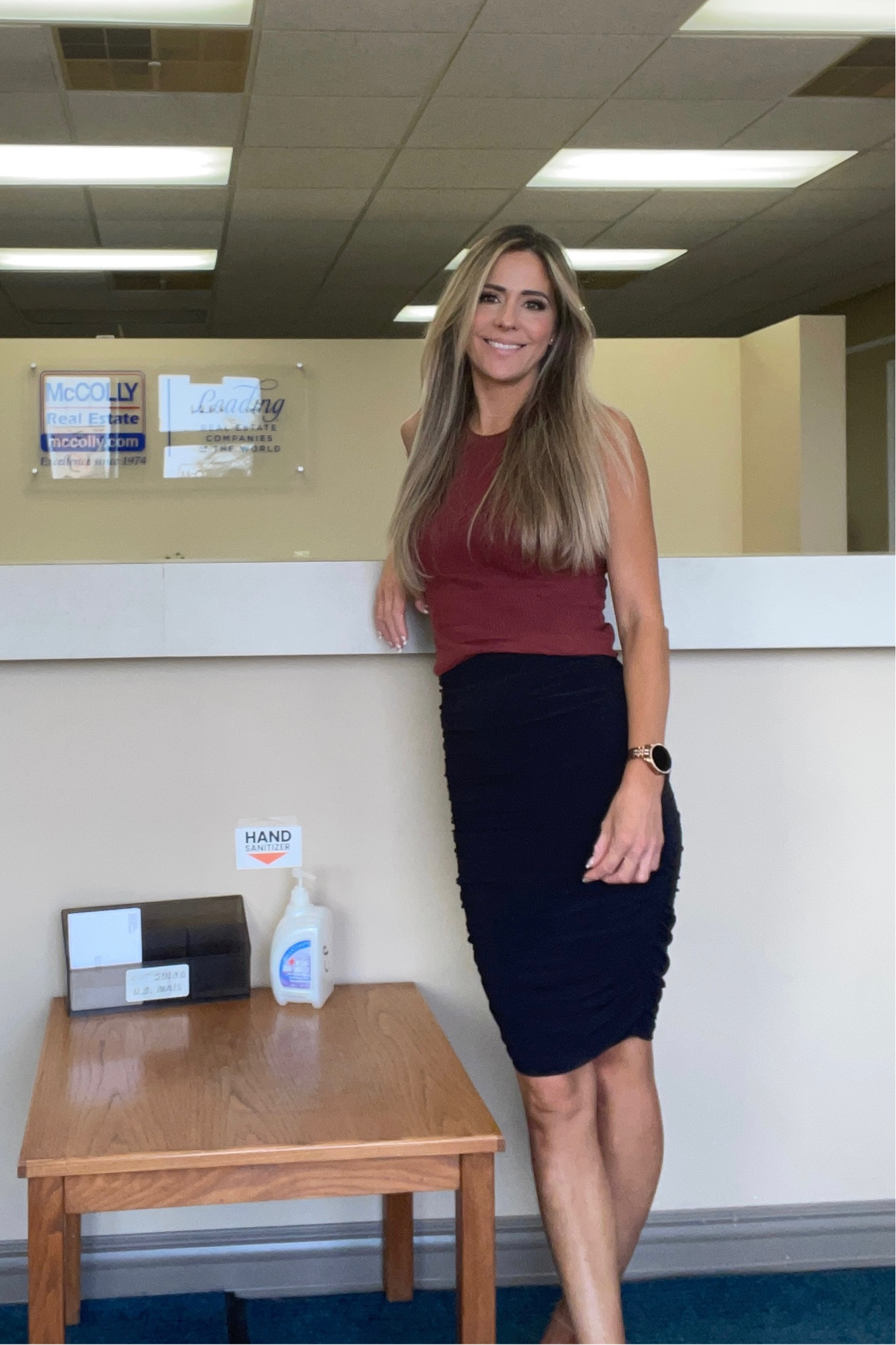 Skirt and tank on clearance at Express!
Skirt-xs 
Tank-small 

#LTKworkwear #LTKsalealert #LTKunder100