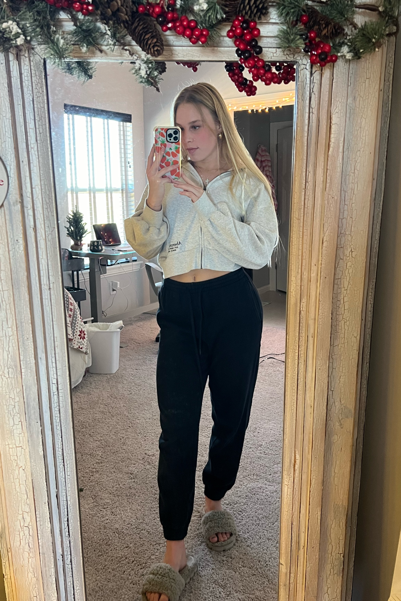 WFH outfit! Wearing an Abercrombie and Fitch Zip Up and american eagle sweatpants! Slippers are ugg! Linked very similar (better) products!

#LTKworkwear #LTKfindsunder100 #LTKU