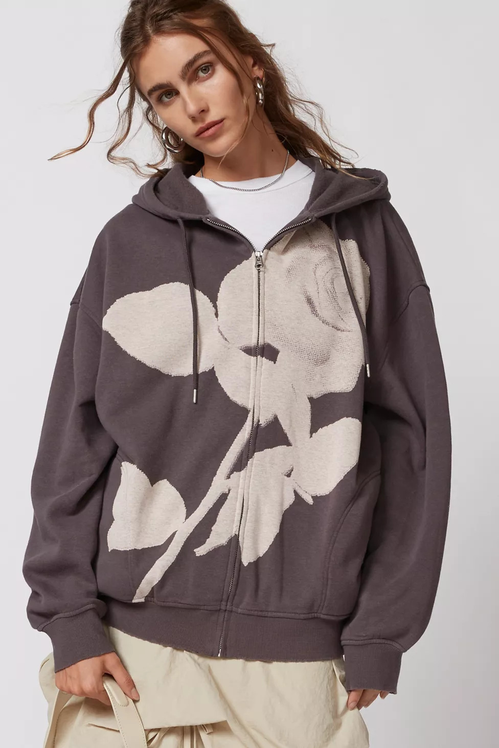 UO Rose Zip-Up Hoodie Sweatshirt | Urban Outfitters (US and RoW)