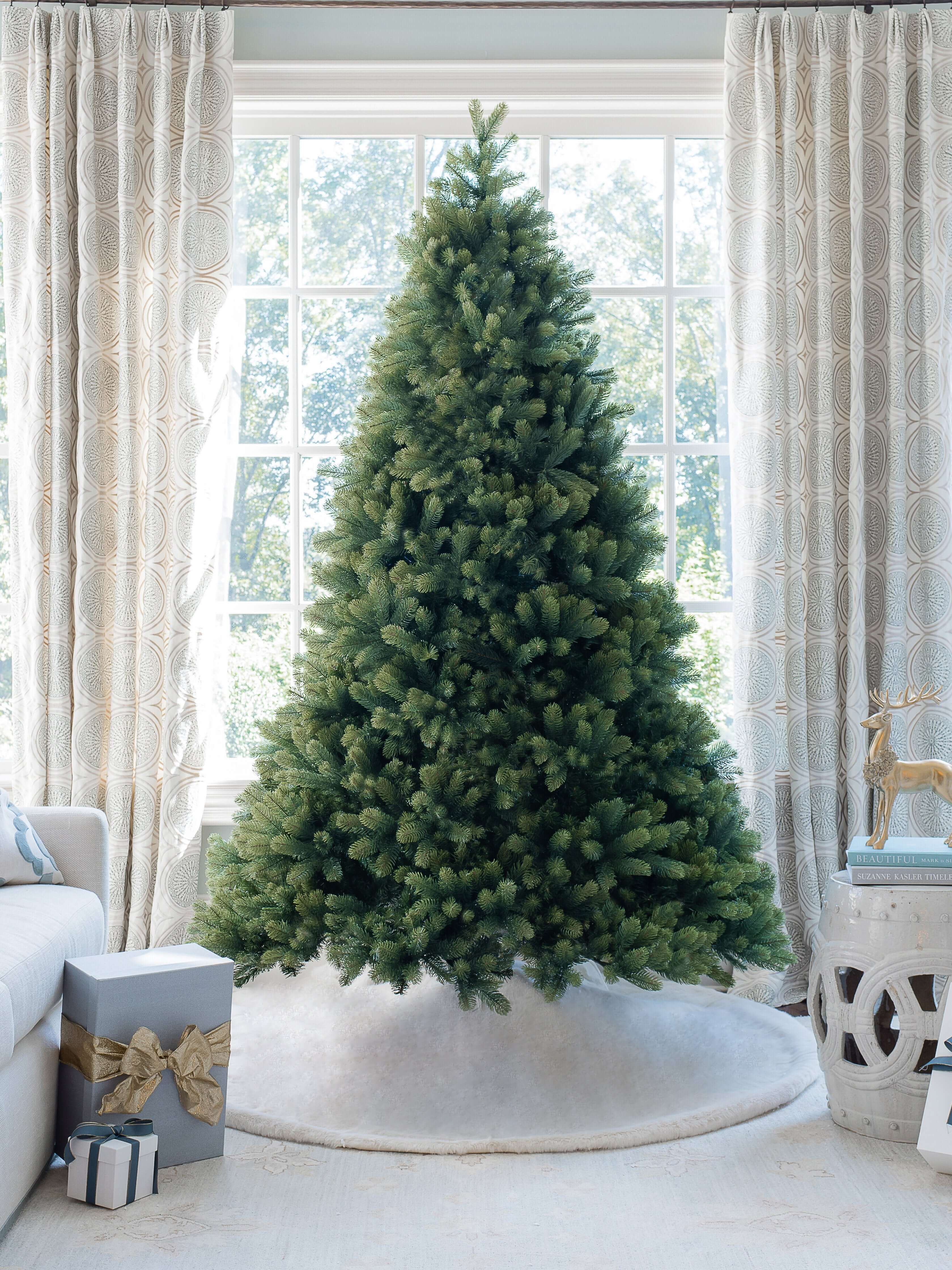 9 Foot Royal Fir Quick-Shape Artificial Christmas Tree 1200 Dual Color LED Lights | King of Christmas