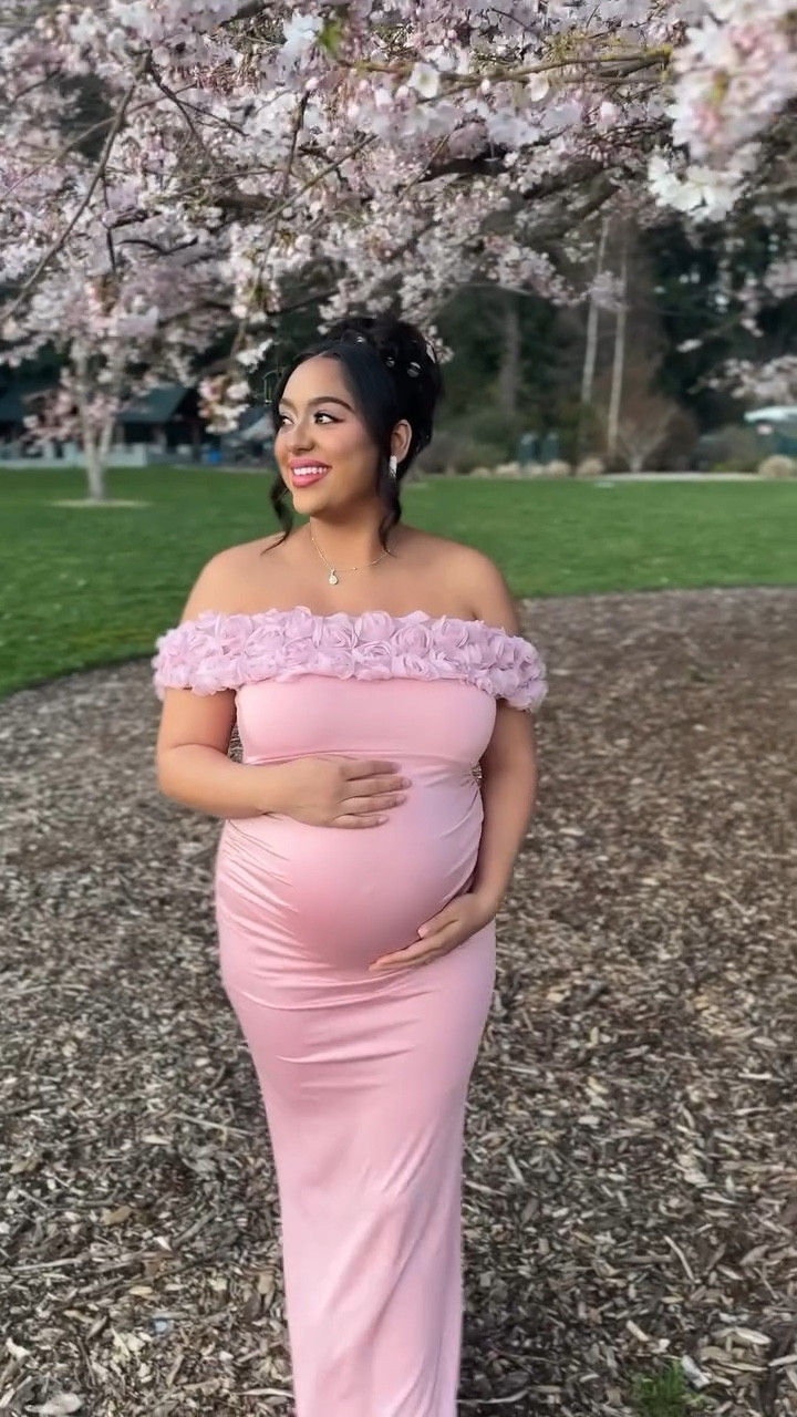 April Showers 🌸

📸by @kellylemon

#LTKWatchNow #LTKStyleTip #LTKBump
