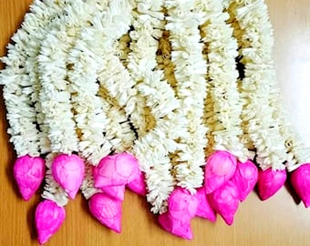 Sola Wood Flower Jasmin Garland Lotus Flower Hanging Eco - Etsy | Etsy (US)