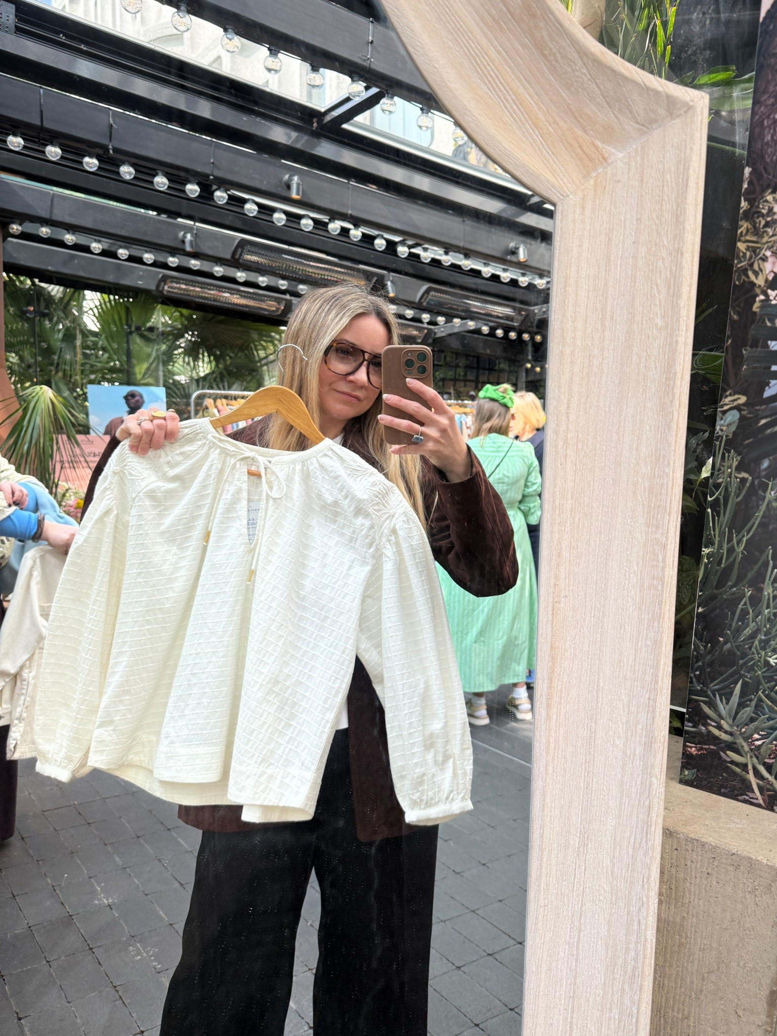 My pick of the first drop of summer from the White Stuff press event this week. 
This blouse is so great with denim or runner shorts for everyday.
.
Casual everyday outfits, outfits for mums, spring summer blouses, new in sandals 

#LTKuk #LTKspring #LTKstyletip