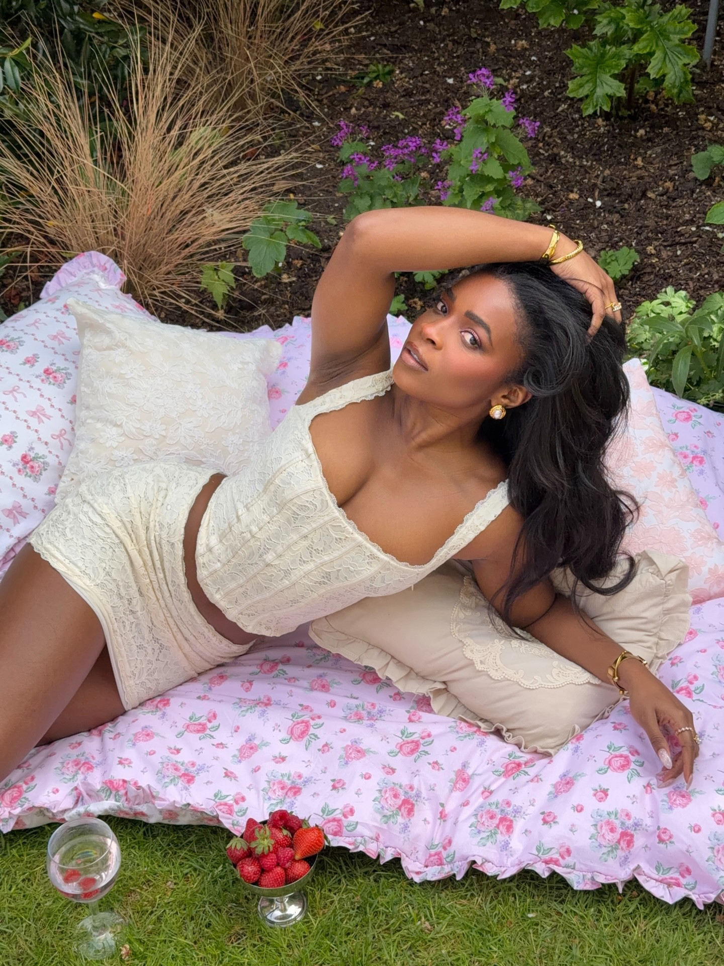 something sweet @ohpolly 

#springoutfit #ohpolly #blackgirlluxury #springinlondon #pinterestgirl