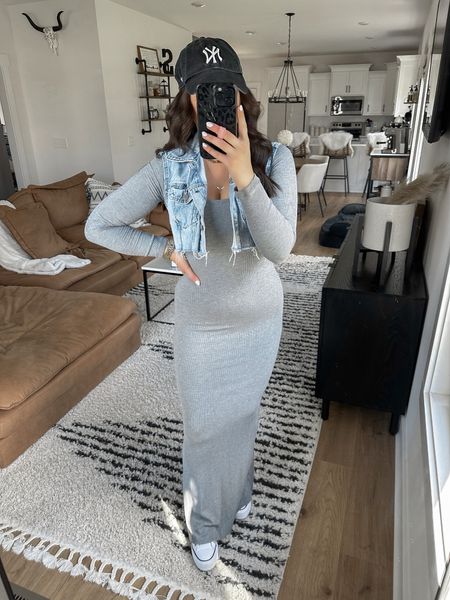 Dress — small
Vest — small (exact one tagged - I just cut mine!)

platform converse sneakers outfit | maxi dress | shapewear dress | cropped denim vest outfit | fall errands outfit | fall brunch outfit 



#LTKfindsunder100 #LTKfindsunder50 #LTKshoecrush