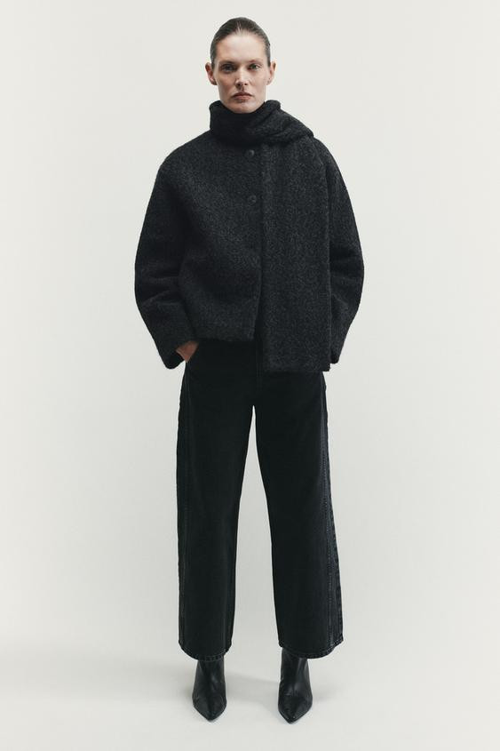 SHORT COAT WITH BOUCLÉ SCARF | Zara US