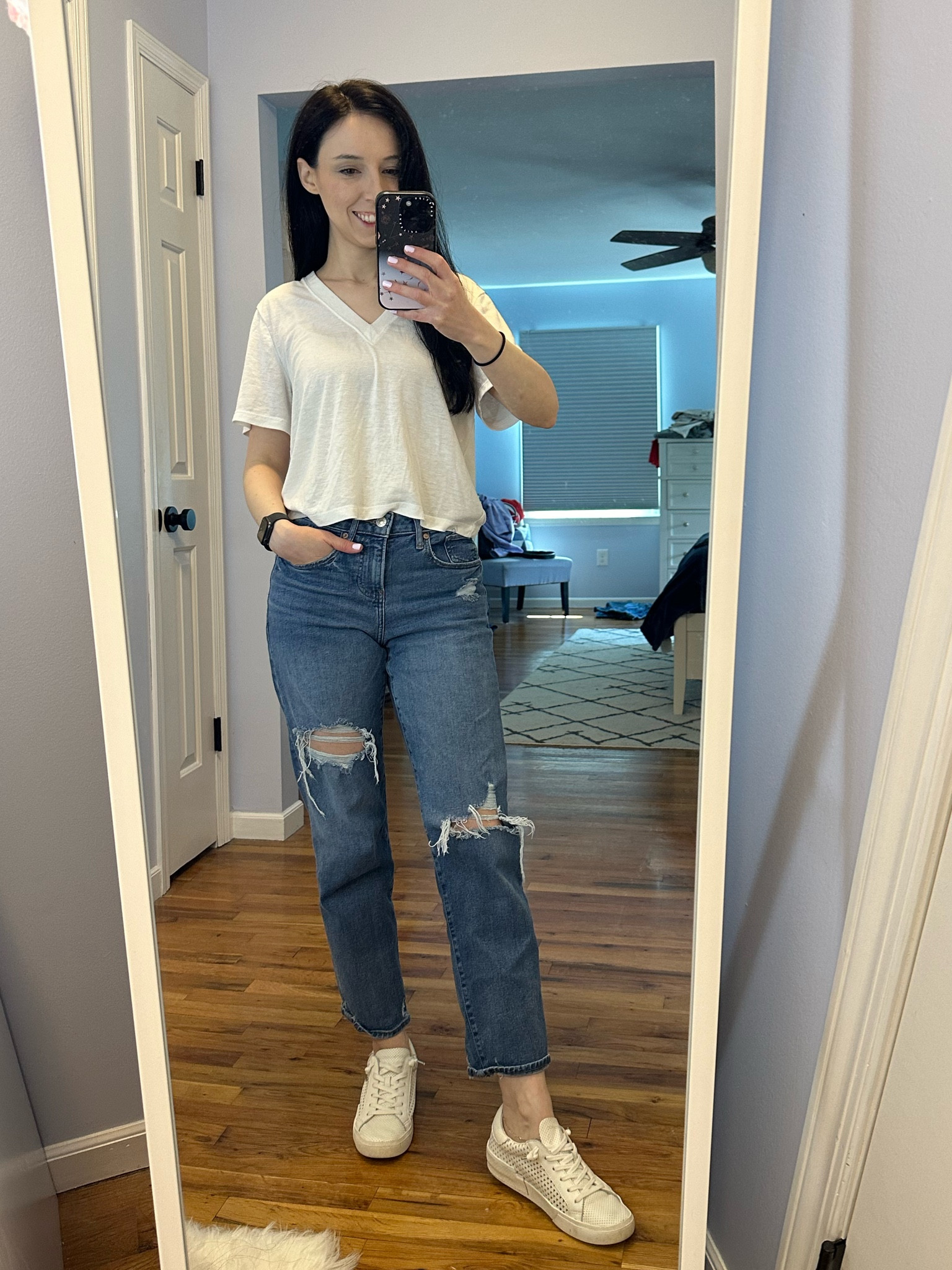 Self care Sunday

White Tee size XS
Jeans size 00
White sneakers size 6.5

Weekend outfit, spring outfit, casual outfit, millennial outfit, minimalist outfit, basic outfit

#LTKstyletip #LTKSeasonal #LTKfindsunder100
