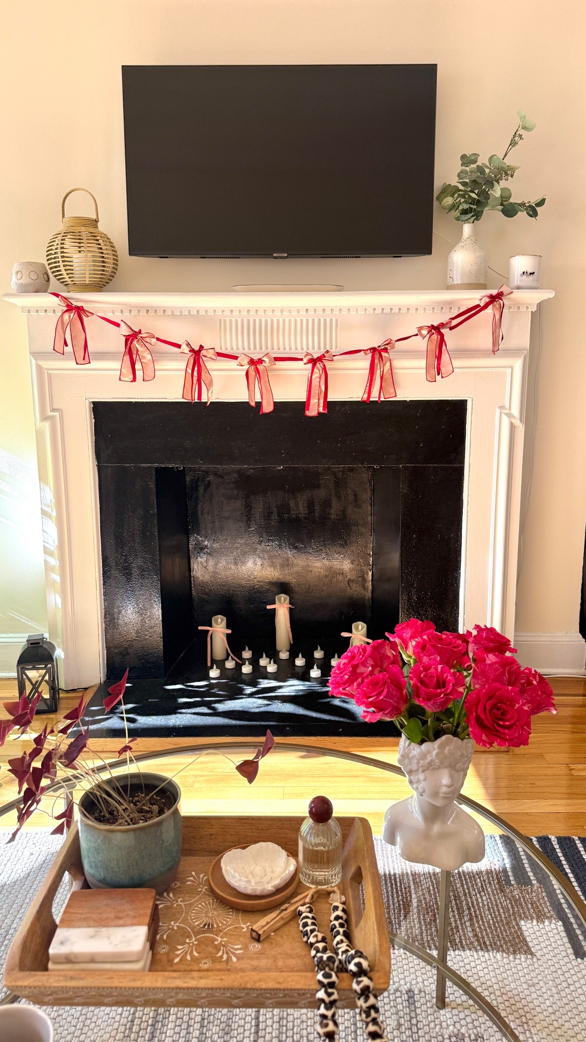 Valentine’s Day home decor 

#LTKValentine #LTKHome