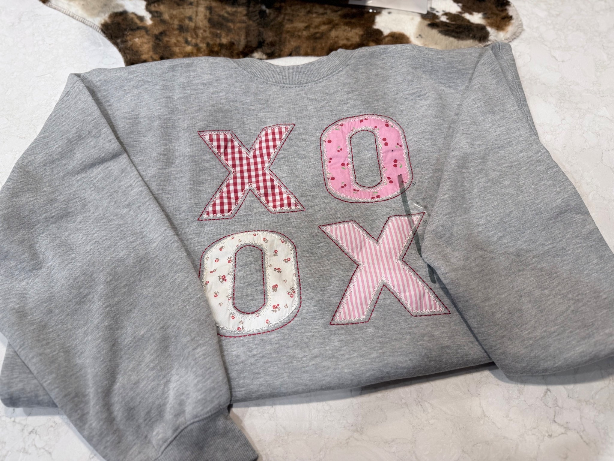 The PERFECT crewneck for Valentine’s Day. Slightly oversized, embroidered and super soft! 🥰❤️💋

#LTKSeasonal #LTKootd #LTKmomlife