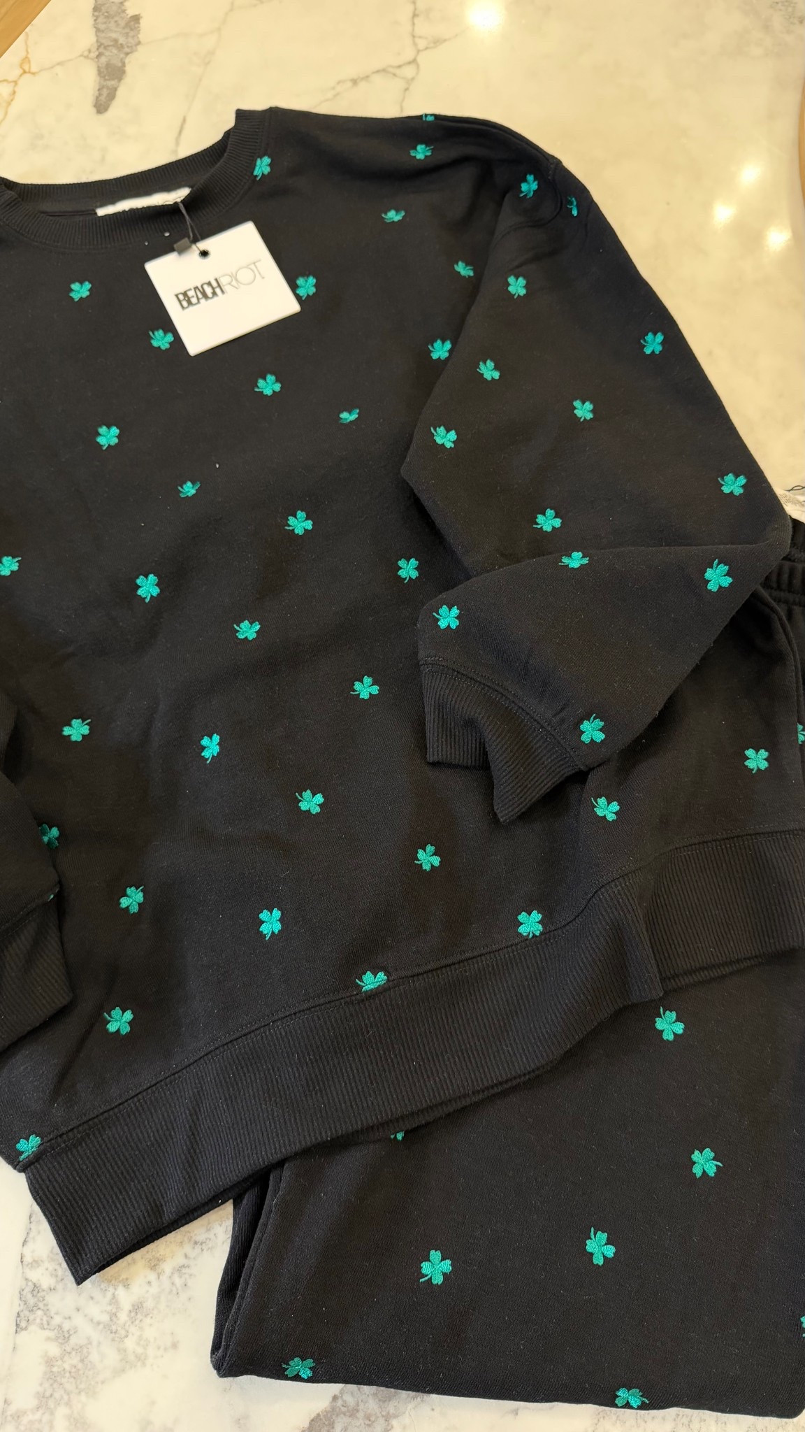 Beach Riot Clover Sweat Set 
St. Patrick’s Day


#LTKootd