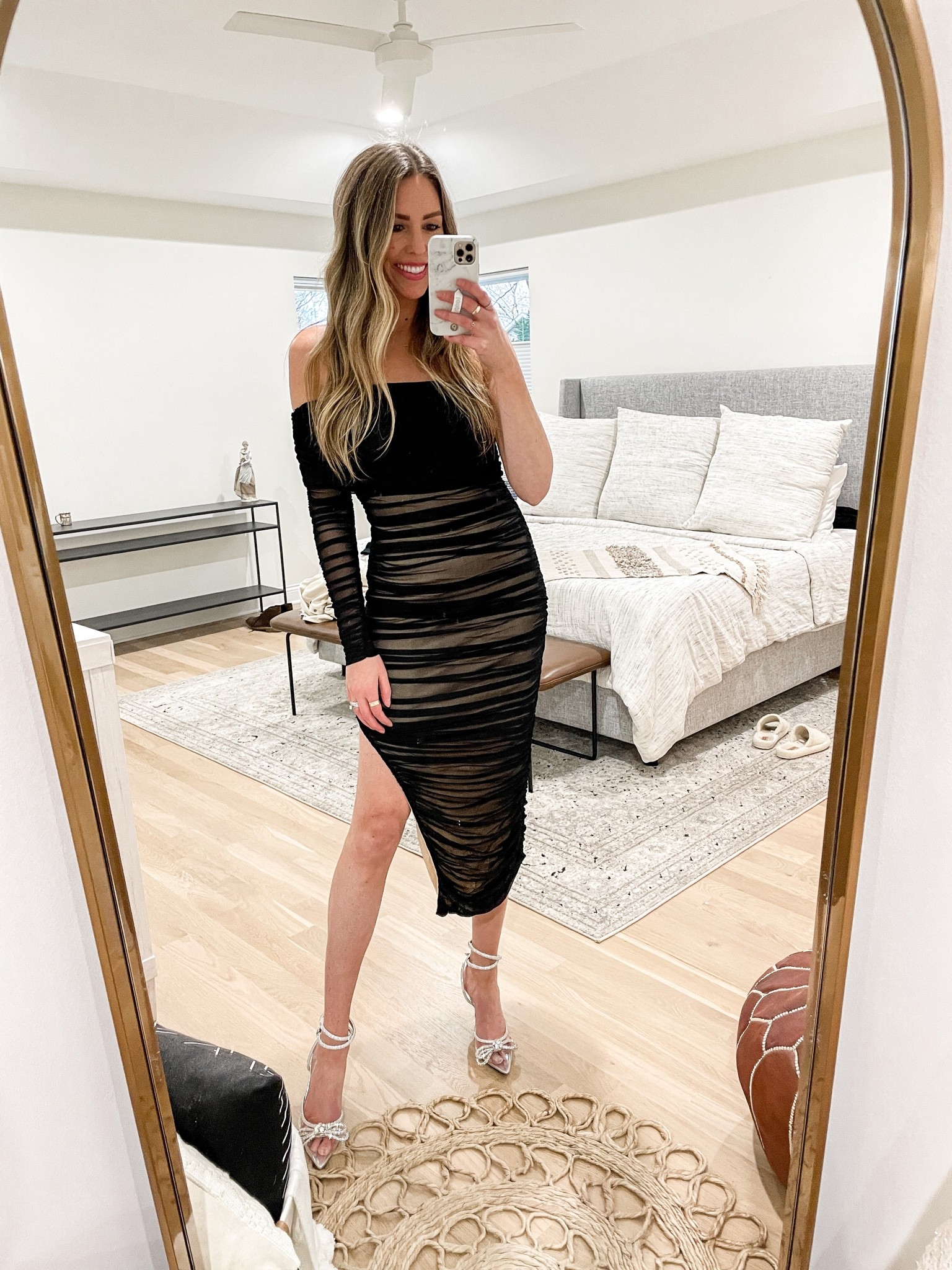 Holiday outfit / Wedding guest dress / amazon fashion / fall outfit

Small in the dress, 7 in the heels 


#LTKwedding #LTKHoliday #LTKstyletip