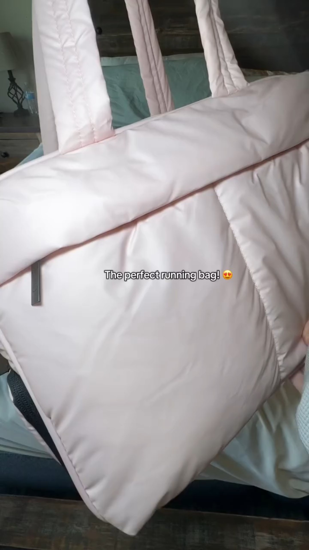 I freaking love this bag so much! This is the perfect bag for races, and it will be the perfect person item for my trip to AZ! #comfrtweekenderbag #weekender #weekenderbag #bagsforwomen #tiktokshopcreatorpicks