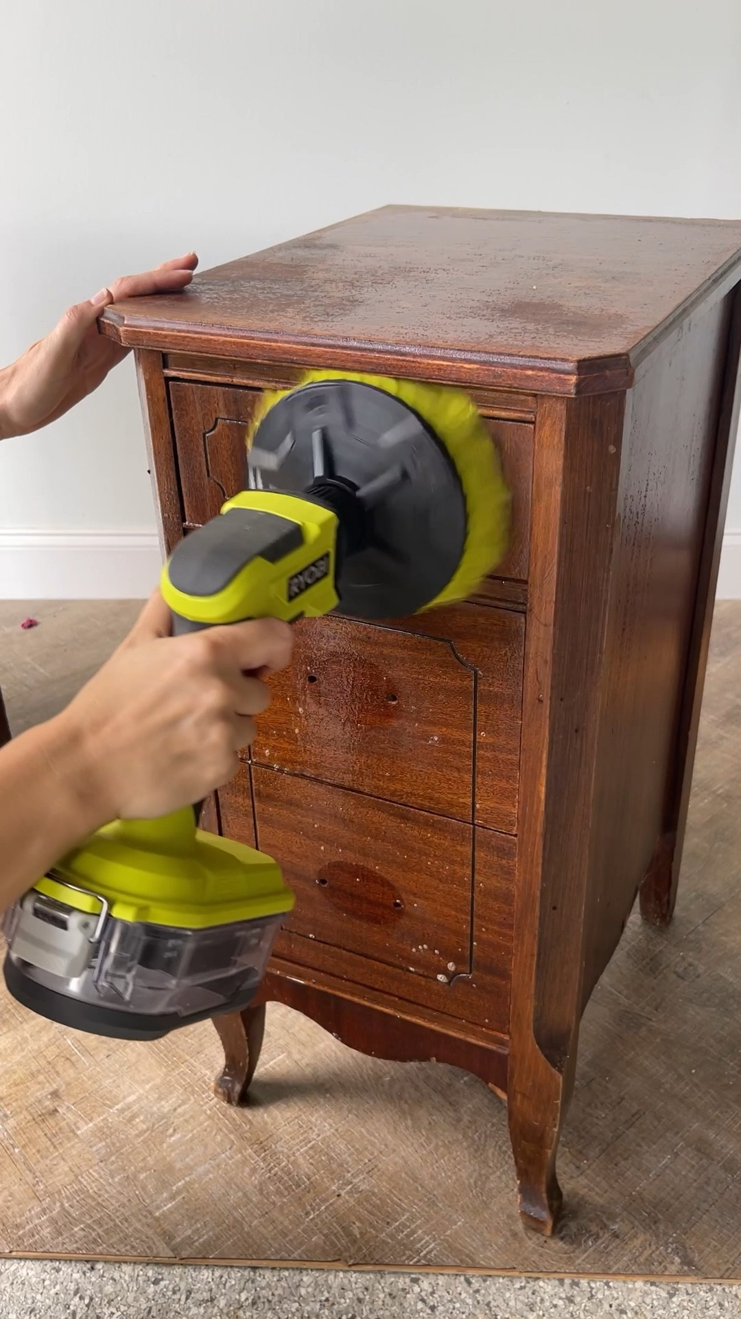 This hand power scrubber is also a great option for cleaning around the house. It would work on cars, boats, windows, showers… Anything that makes cleaning easier is a win for me.

#LTKhome