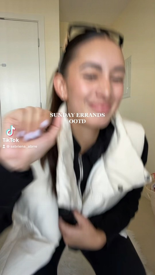 OOTD! Vest & flares🫶

#LTKSeasonal #LTKfit #LTKstyletip