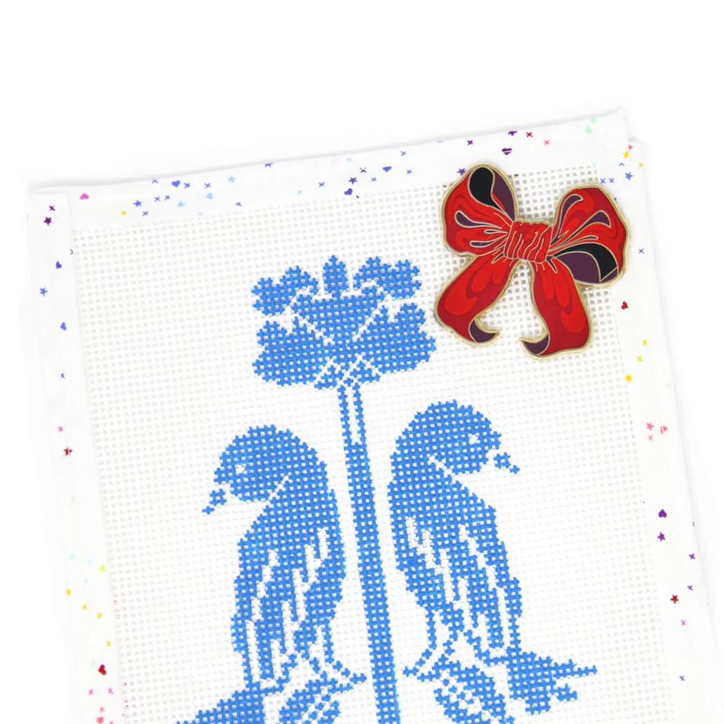 Needle Minder - Red Bow | Greystone Needlepoint