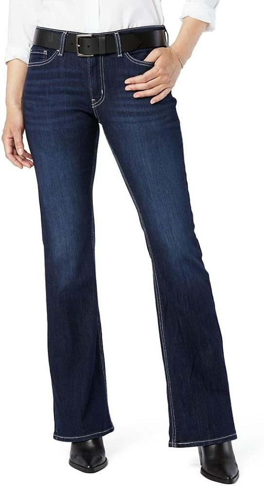 Levi Strauss Signature Gold Womens True Boot Jean (Standard and Plus) | Amazon (US)