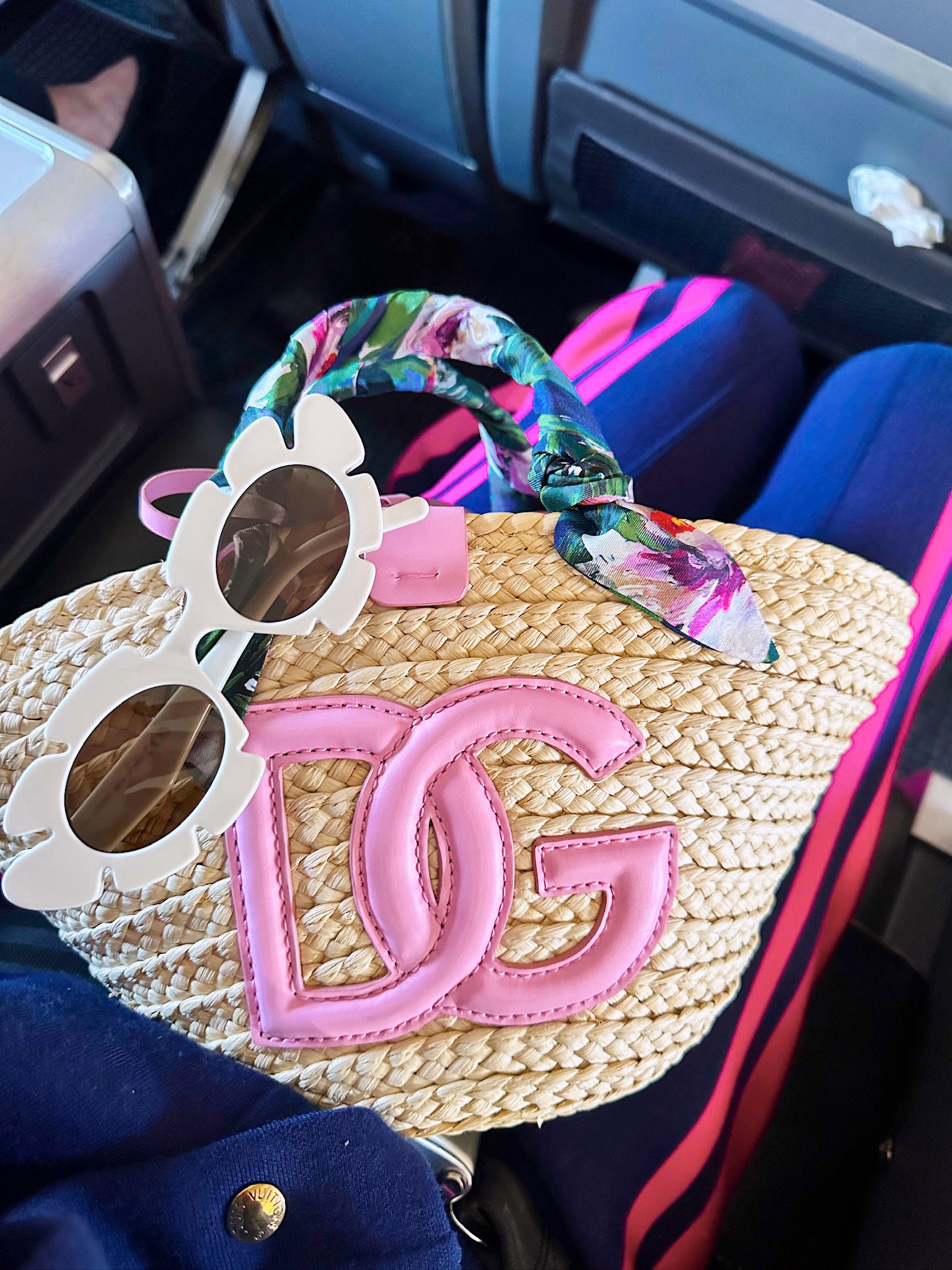 New Fav Beach Accessories 🌴🌊💖🛍️🎀✨

#LTKSeasonal #LTKitbag #LTKover40