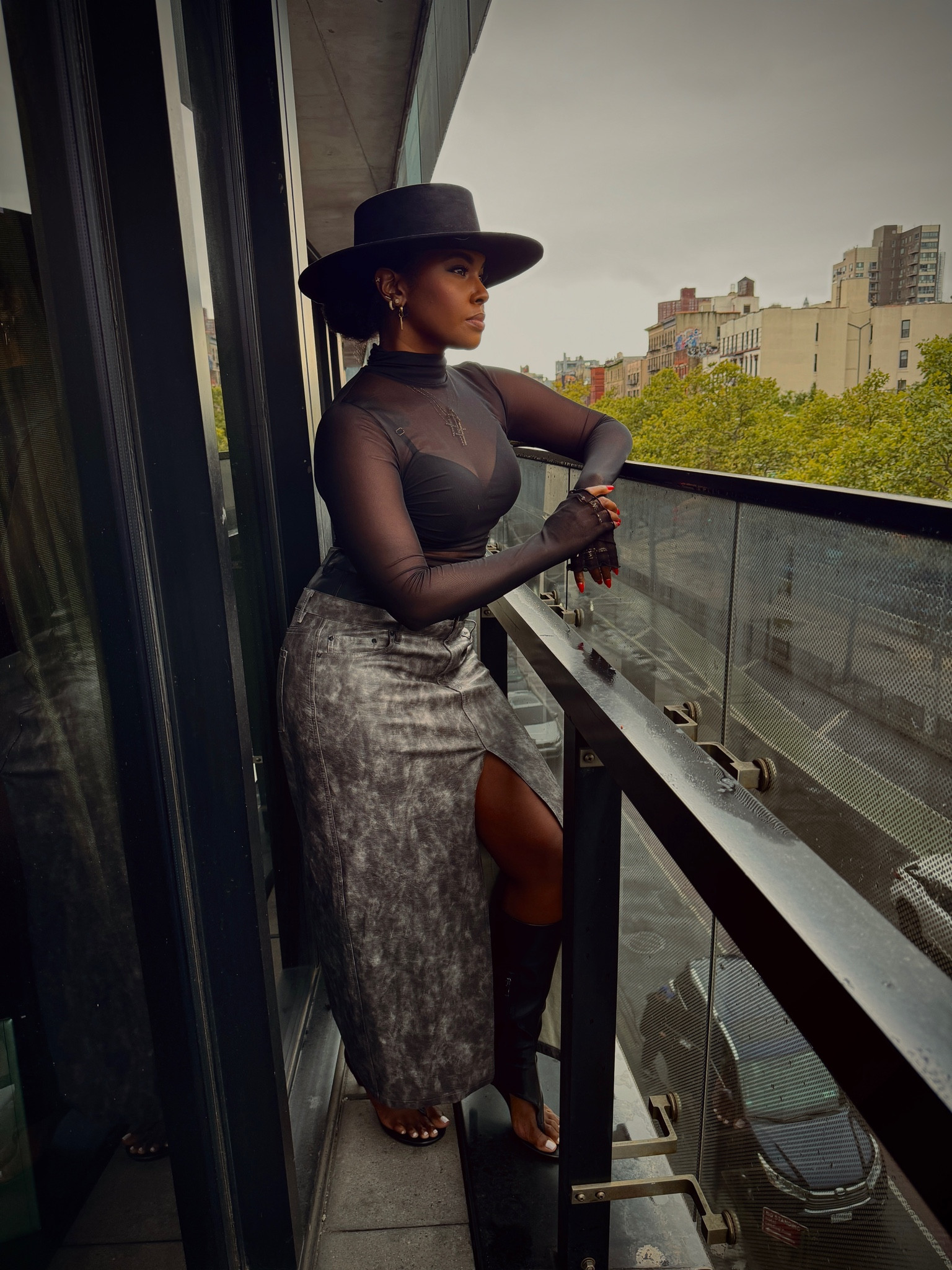 One of my faves from NYFW. You guys know I had to bring a fedora with me. Linking everything but the hat and jewelry 

#LTKNYFW #LTKMidsize #LTKShoeCrush