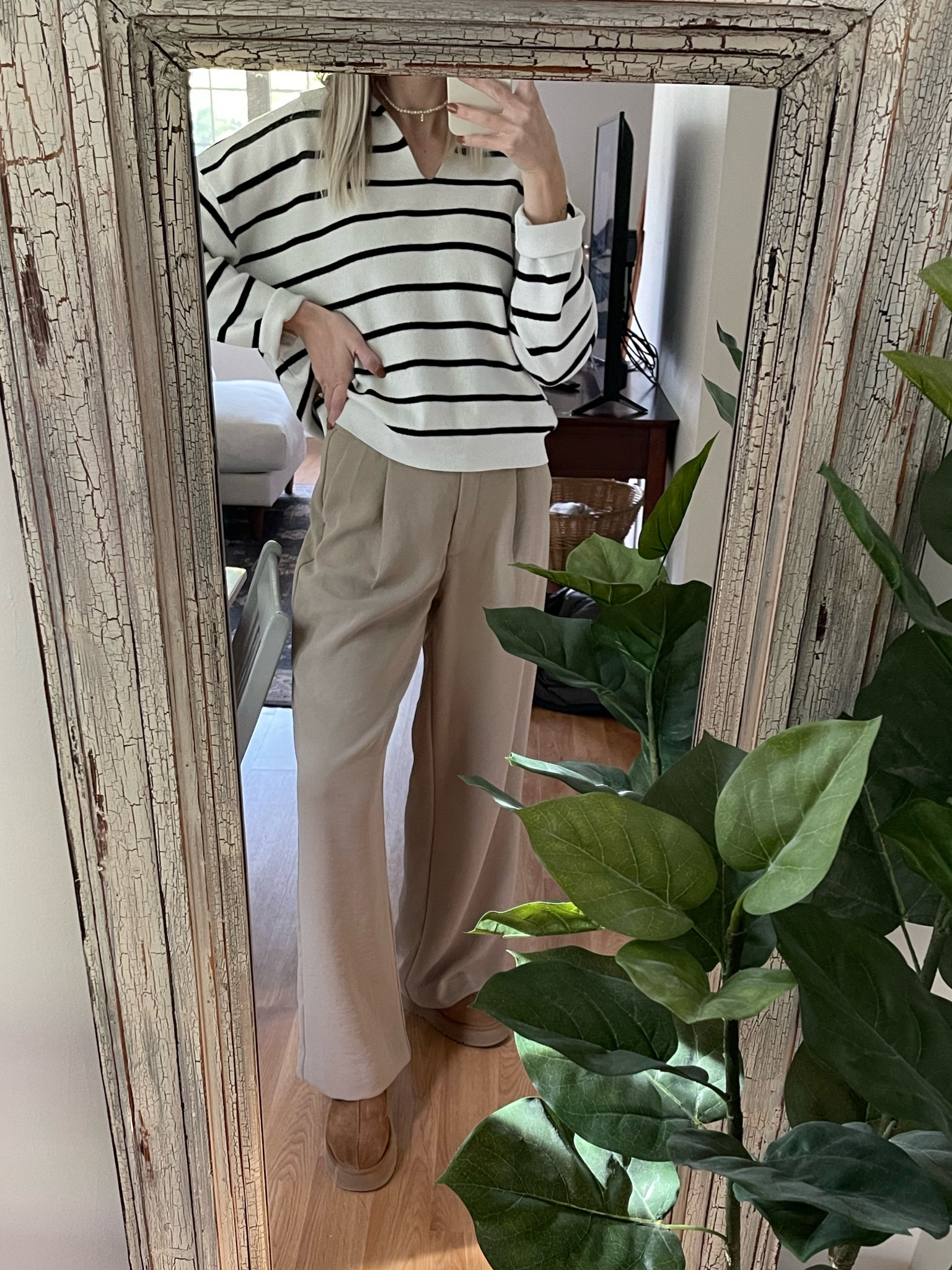 sweater: L
pants: 29L
slippers: 9

#LTKshoecrush #LTKxPrime