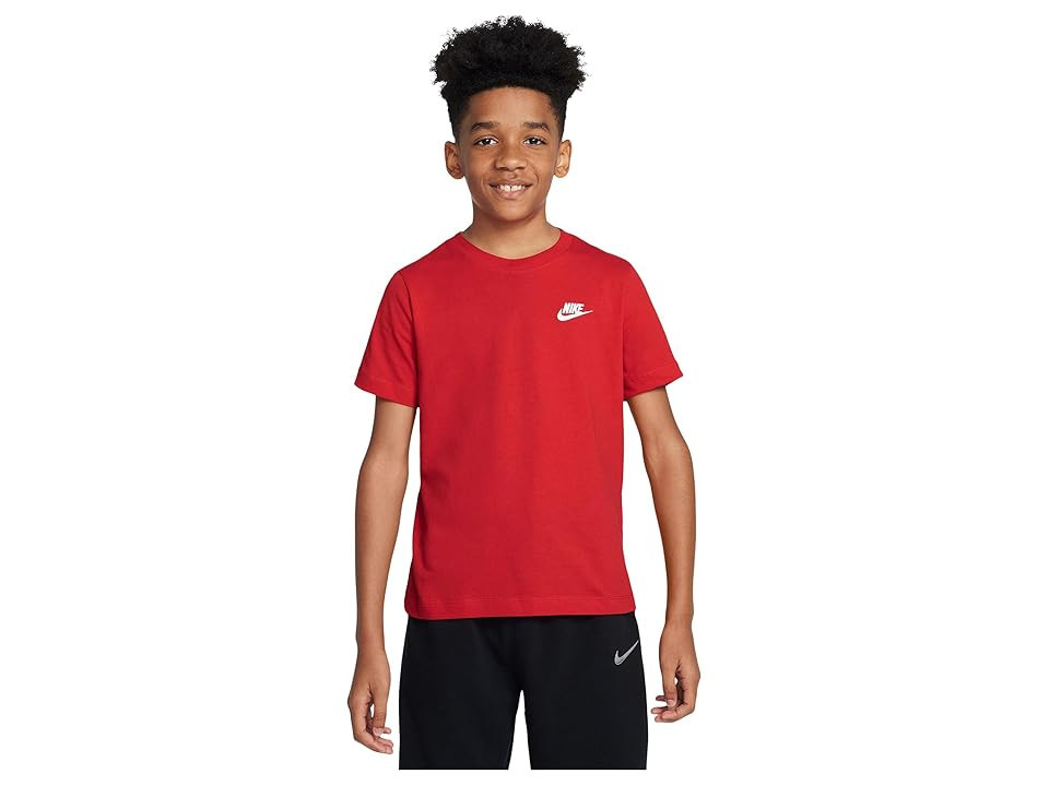 Nike Kids Sportswear T-Shirt (Big Kid) Kid's Clothing University Red: XS (6X Big Kid) | Zappos.com