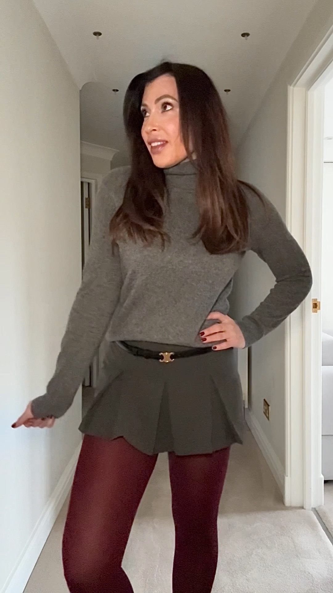 Grey and burgundy fit 🩶♥️

Add a pop of colour to grey and black with some burgundy tights ⚡️

#LTKwinter #LTKuk #LTKstyletip