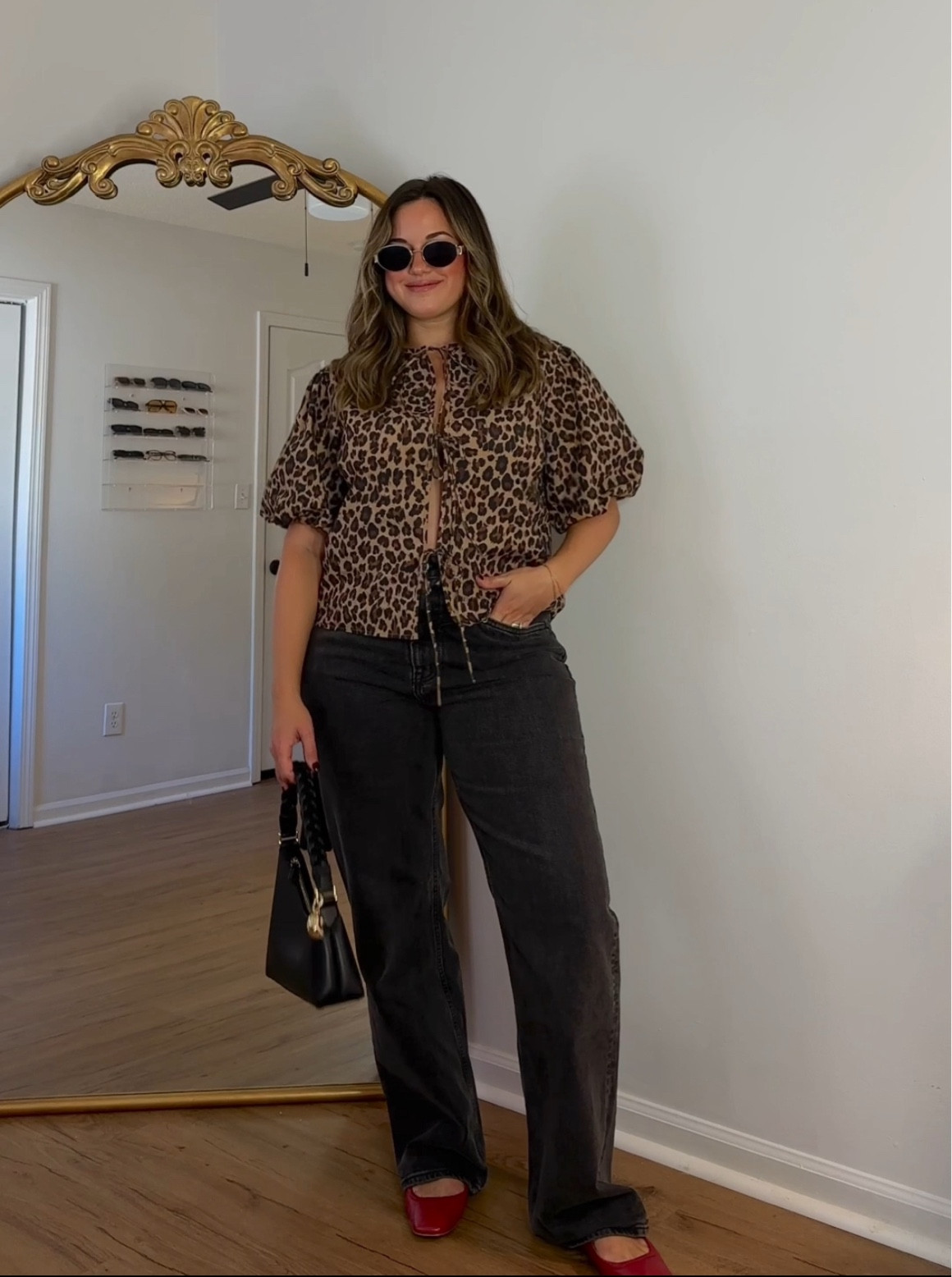 Casual trendy fall outfit. My current fav pair of black denim! Also obsessed with this top and the quality of both pieces!! 

Top: medium, fits a little looser. Add a black tank under for work/a more modest look.
Jeans: 30, sizes up 1 size
Flats: sizes up 1/2 size 


#LTKSeasonal #LTKStyleTip #LTKMidsize