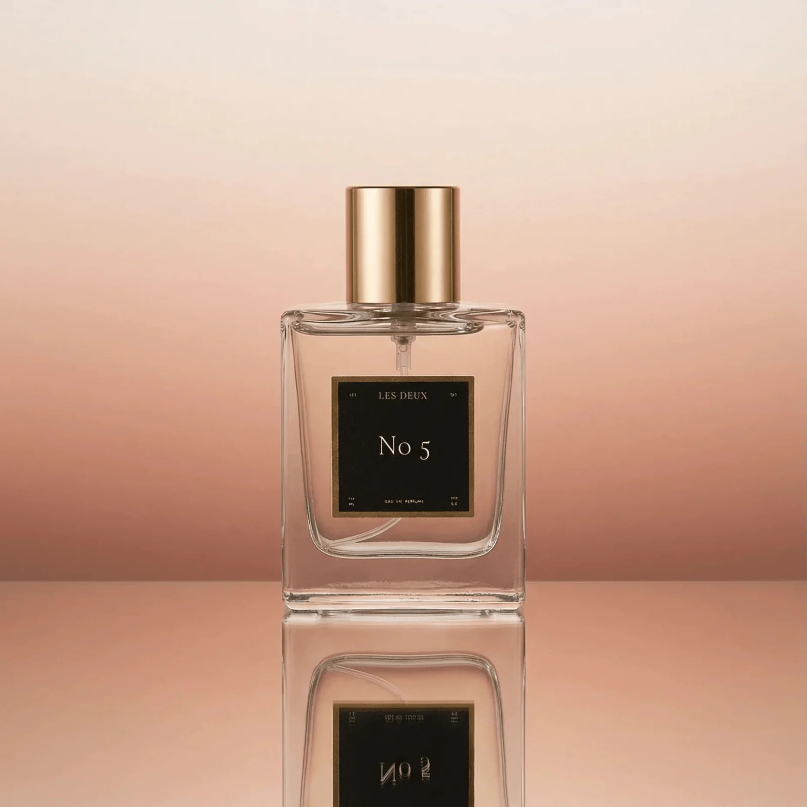 Fragrance notes: Neroli, Tuberose, Rose, Sandalwood | Les Deux