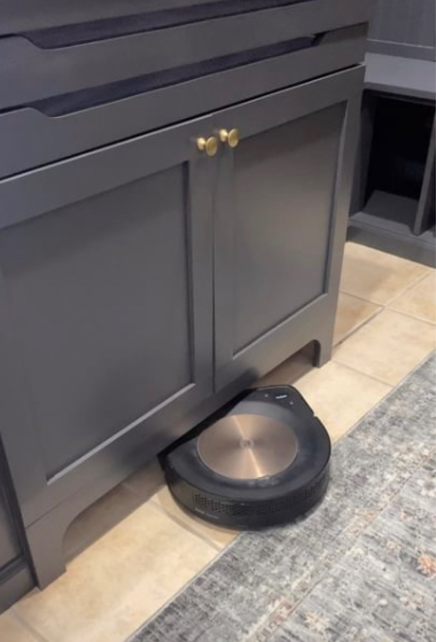 iRobot Roomba s9+ (9550) Robot Vacuum with Automatic Dirt Disposal- Empties itself, Wi-Fi Connected, Smart Mapping, Powerful Suction, Corners & Edges, Ideal for Pet Hair, Black

#LTKhome #LTKsalealert